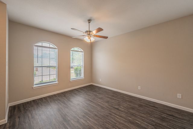 2301 Springmere Drive, Arlington, TX 76012