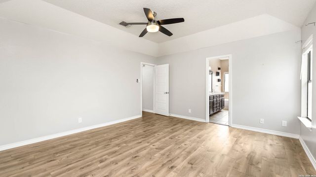 9806 PEBBLE RIDGE DR, Converse, TX 78109