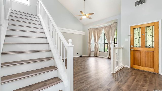 9806 PEBBLE RIDGE DR, Converse, TX 78109