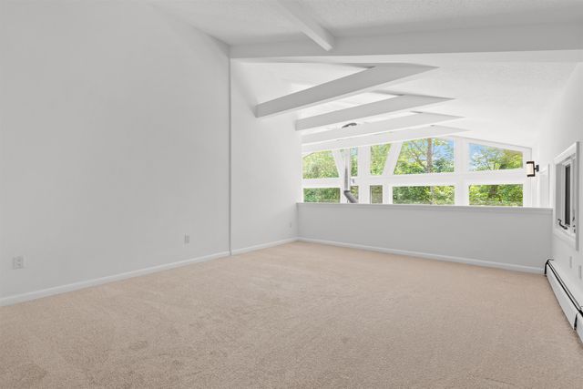 110 Tamarack Road, Thornton, NH 03285