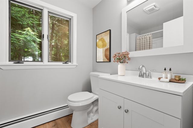 110 Tamarack Road, Thornton, NH 03285