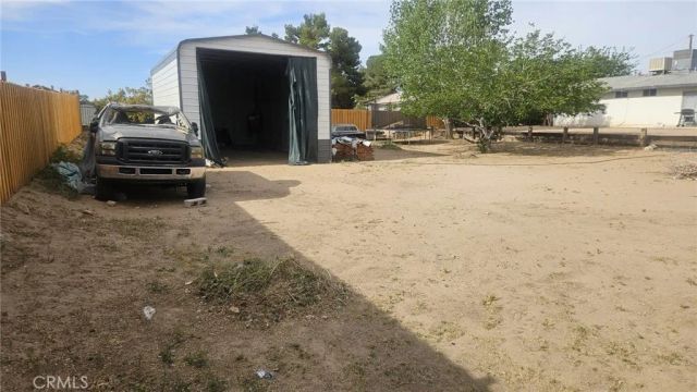 10671 Pinon, Hesperia, CA 92345