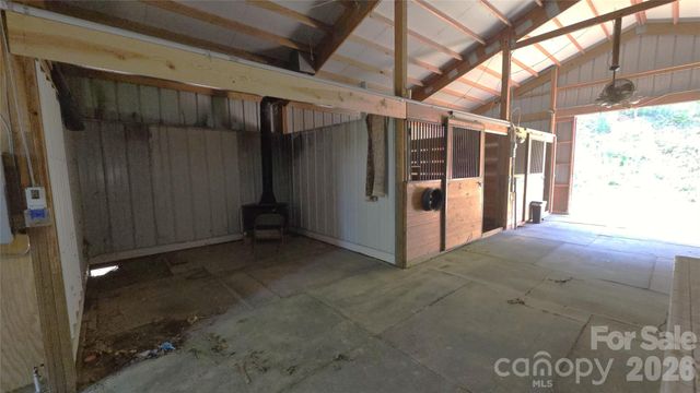 50 Gregory Hill Road, Fairview, NC 28730