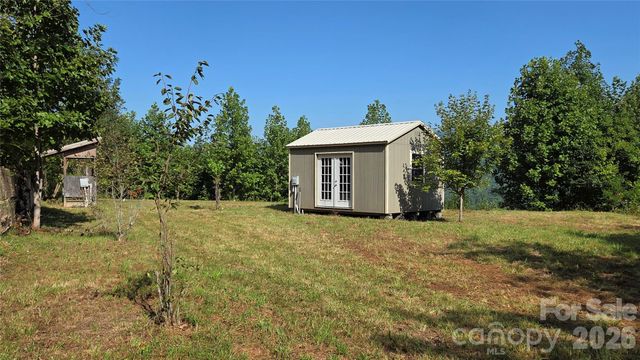 50 Gregory Hill Road, Fairview, NC 28730
