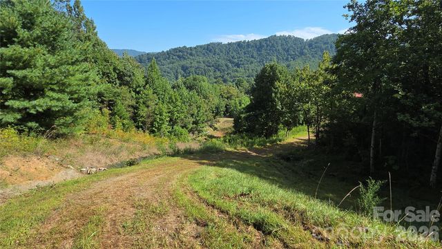 50 Gregory Hill Road, Fairview, NC 28730