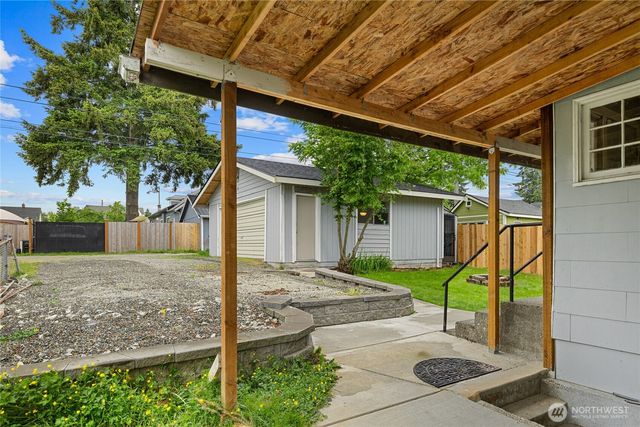 6315 Yakima Avenue, Tacoma, WA 98408