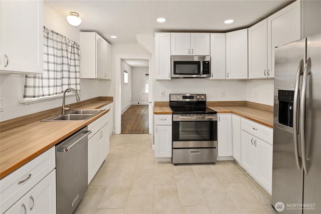 6315 Yakima Avenue, Tacoma, WA 98408