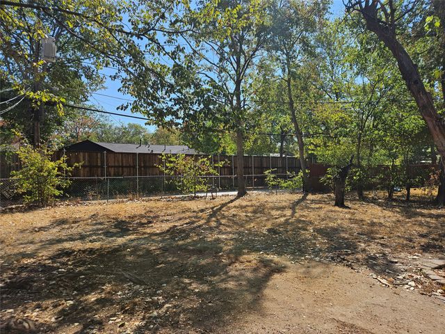 10630 Newcombe Drive, Dallas, TX 75228
