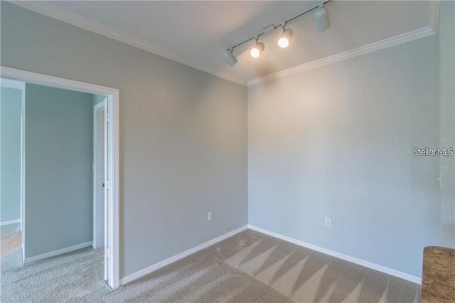 10203 COURTNEY PALMS BOULEVARD 201, Tampa, FL 33619