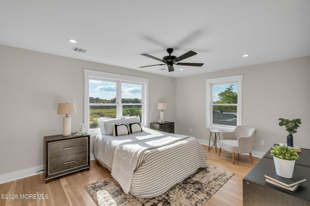 40 Roland Street, Keansburg, NJ 07734