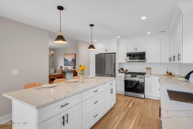 40 Roland Street, Keansburg, NJ 07734