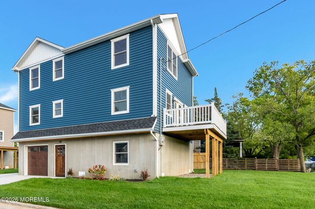 40 Roland Street, Keansburg, NJ 07734