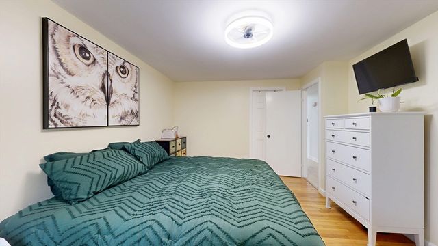 50 Cross St, Lakeville, MA 02347