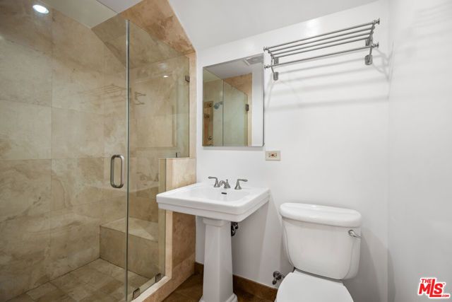 4339 Mariota Avenue, Toluca Lake (los Angeles), CA 91602