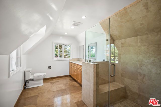 4339 Mariota Avenue, Toluca Lake (los Angeles), CA 91602