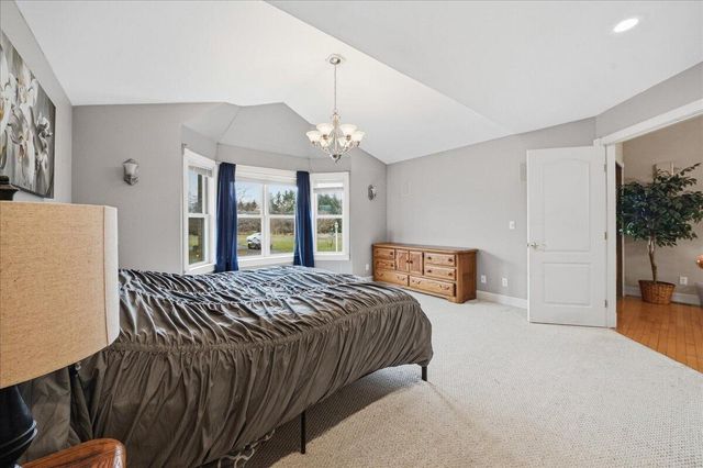 467 N 211 E, Valparaiso, IN 46383