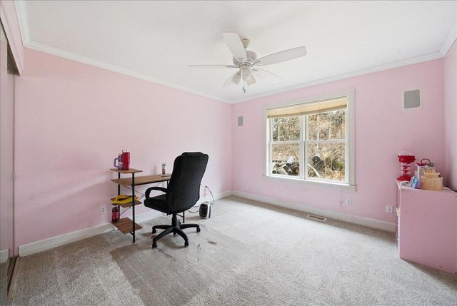 467 N 211 E, Valparaiso, IN 46383