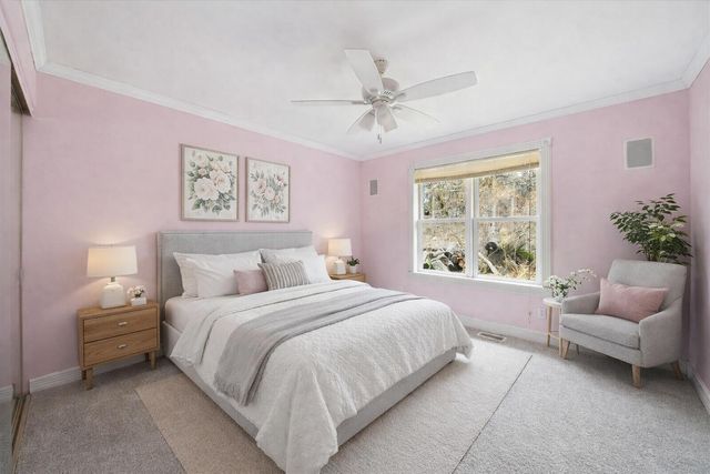 467 N 211 E, Valparaiso, IN 46383