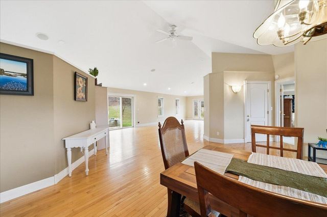 467 N 211 E, Valparaiso, IN 46383