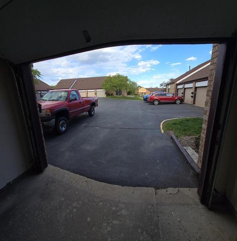 4077 College AVENUE, Franklin, WI 53132