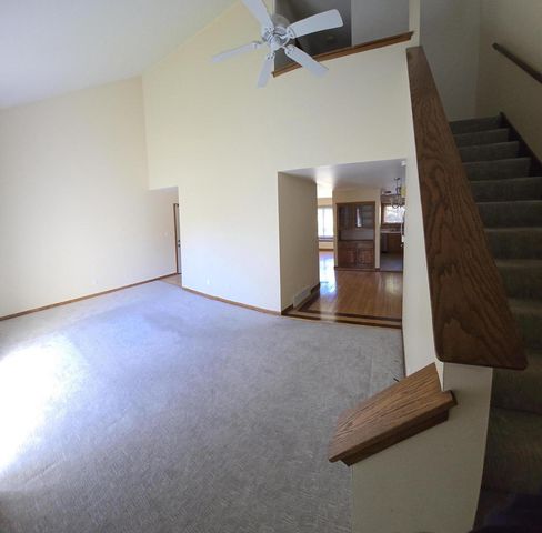 4077 College AVENUE, Franklin, WI 53132