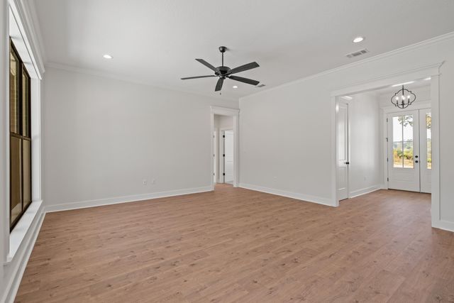 36 Sapphire Dr., Purvis, MS 39475