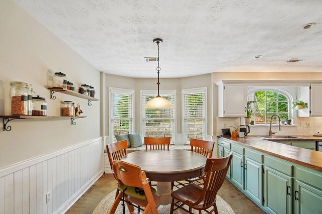 1372 Crooked Tree Court SW, Lilburn, GA 30047