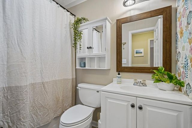 1372 Crooked Tree Court SW, Lilburn, GA 30047