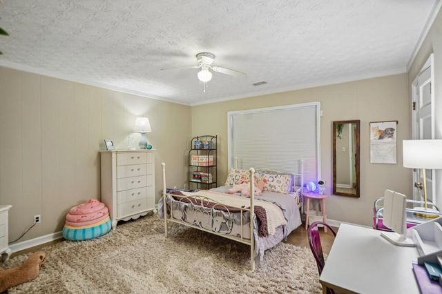 1372 Crooked Tree Court SW, Lilburn, GA 30047
