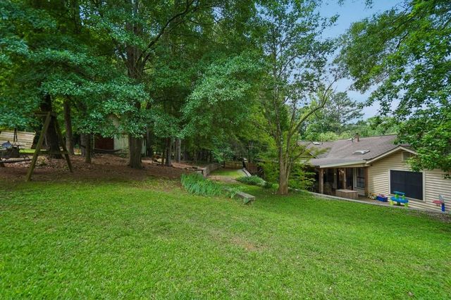 1372 Crooked Tree Court SW, Lilburn, GA 30047