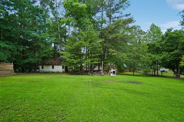1372 Crooked Tree Court SW, Lilburn, GA 30047