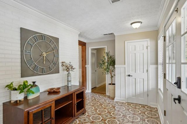 1372 Crooked Tree Court SW, Lilburn, GA 30047