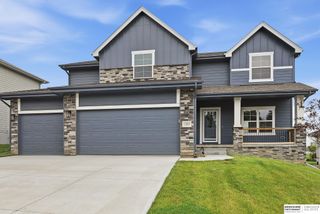 17012 Abigail Street, Bennington, NE 68007