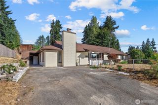 23502 PETERSON Drive, Mountlake Terrace, WA 98043