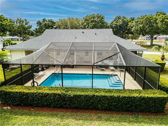 2052 Ashley Oaks Circle, Sebring, FL 33870