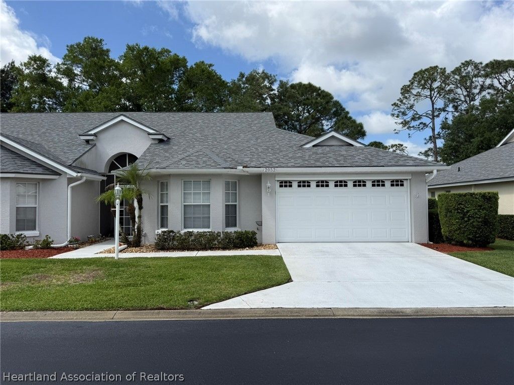 2052 Ashley Oaks Circle, Sebring, FL 33870