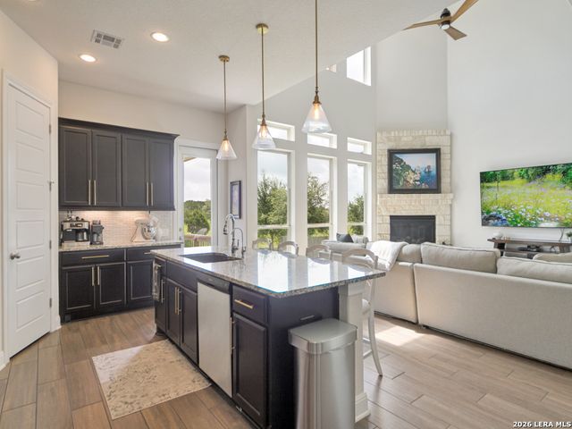 27606 FALLS CV, Boerne, TX 78015