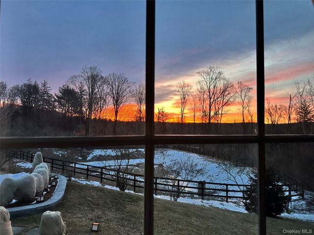 31 Stonehollow Drive, Brewster, NY 10509