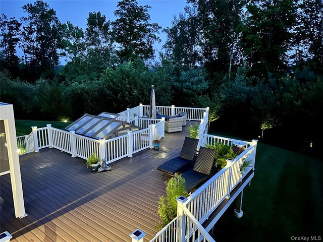 31 Stonehollow Drive, Brewster, NY 10509