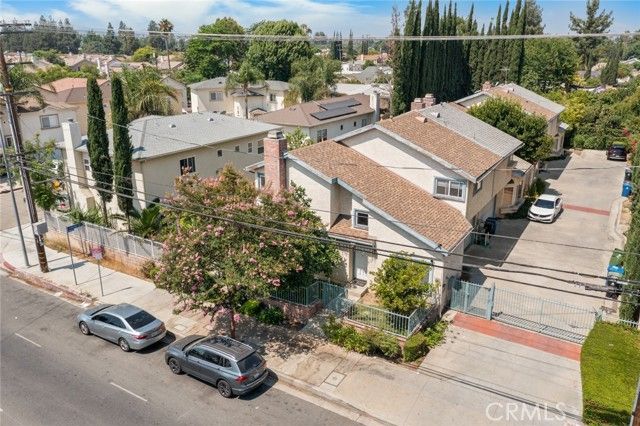 7527 Tampa Avenue 1, Reseda (los Angeles), CA 91335