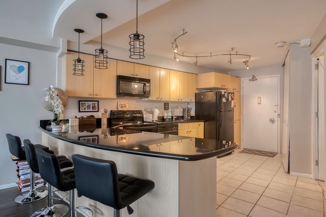 300 N State Street 2535, Chicago, IL 60654