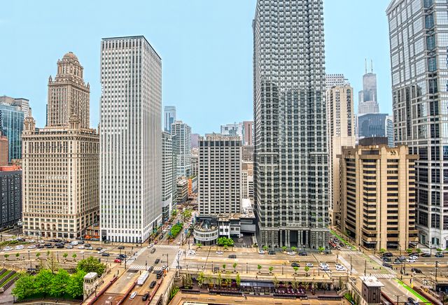 300 N State Street 2535, Chicago, IL 60654