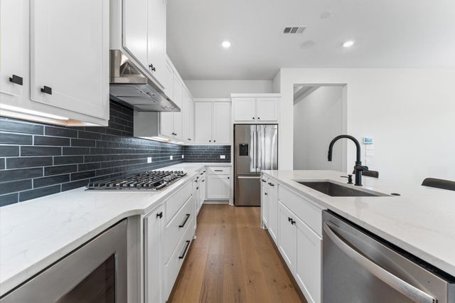 7327 Trail Ridge Drive, Fulshear, TX 77441