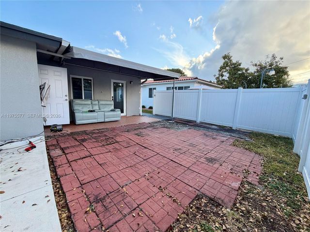 1625 Dewey St 3, Hollywood, FL 33020