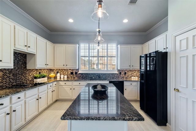 4464 Longfellow Drive, Plano, TX 75093