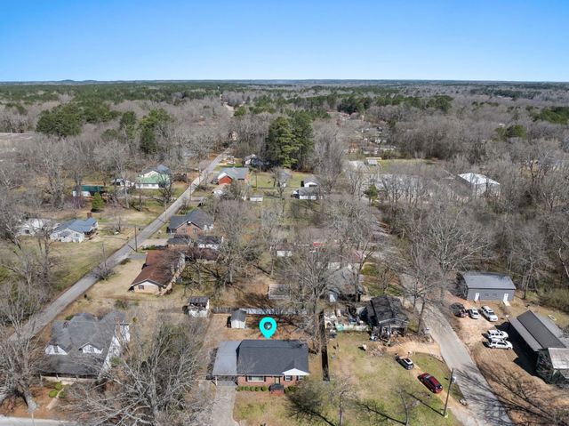 102 W 5TH STREET ST, Iuka, MS 38852