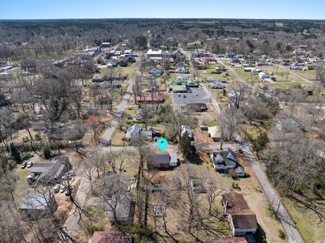 102 W 5TH STREET ST, Iuka, MS 38852