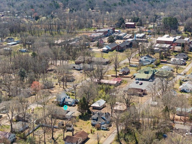 102 W 5TH STREET ST, Iuka, MS 38852