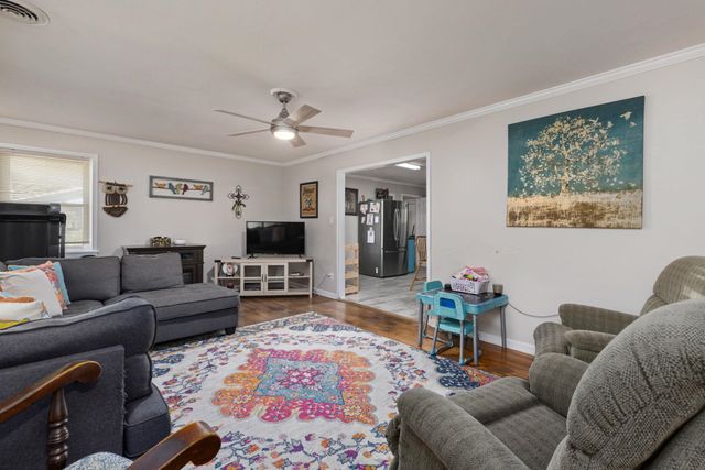 102 W 5TH STREET ST, Iuka, MS 38852