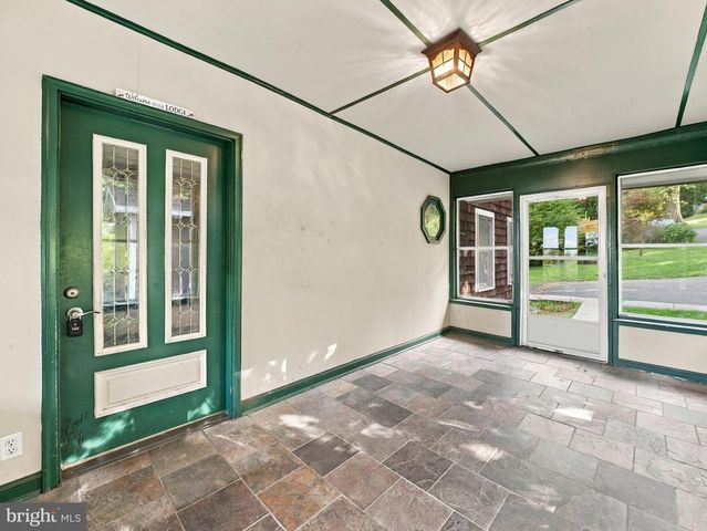 17673 SABILLASVILLE RD, Sabillasville, MD 21780